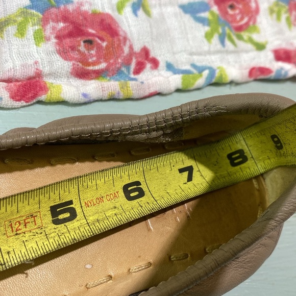 Size 7 Taupe Tieks - Picture 5 of 8